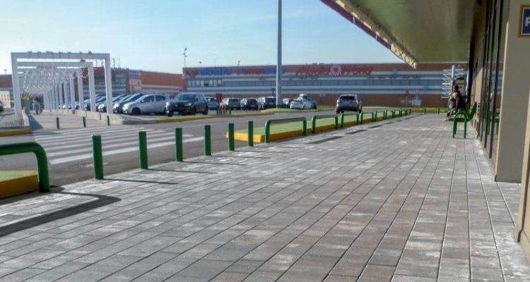 parcheggio pubblico pavimentazione autobloccante carrabile grande formato